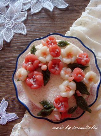 The Flower of Rice Cake Blooms So Good to Eat