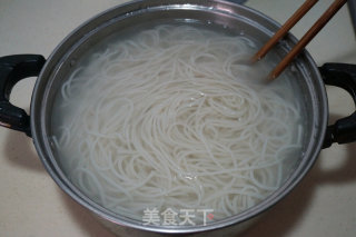 Tomato and Egg Soup Noodles recipe