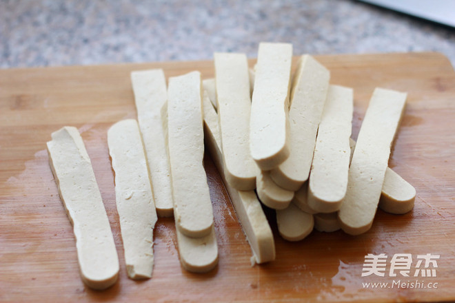 Spicy Grilled Tofu Strips recipe