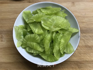 Black Fungus Lettuce Meat Slices recipe