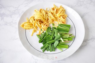 Sea Intestine Noodles recipe