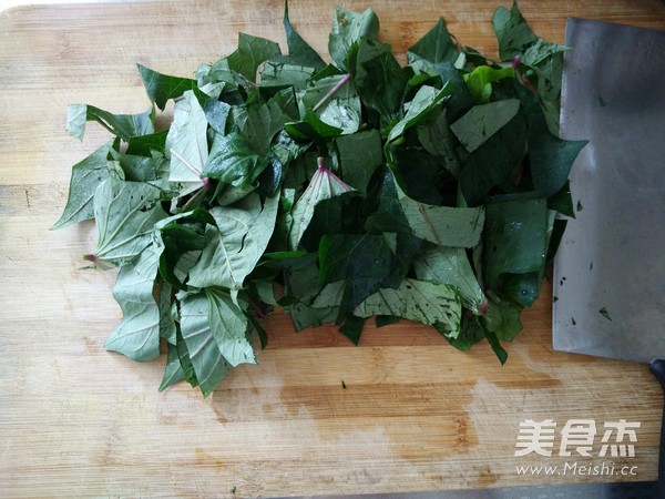 Steamed Sweet Potato Leaves recipe