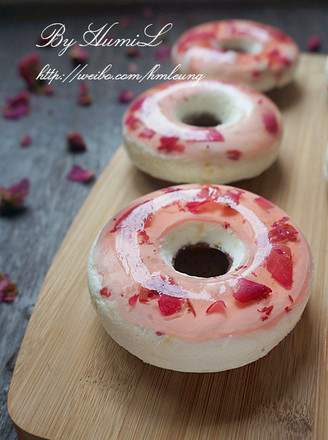 Flower Becomes Honey-lemon Mousse Chocolate Donut recipe