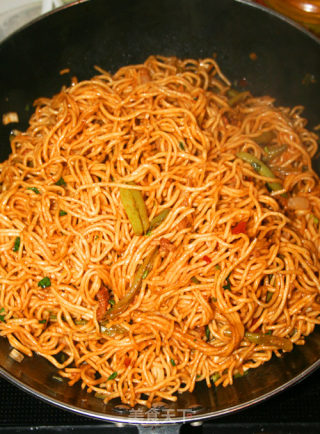 Colorful Braised Noodles recipe