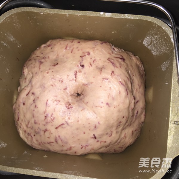 Purple Sweet Potato Flower Cluster Bread recipe