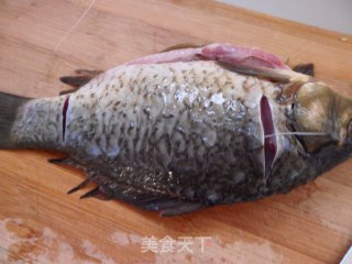 Papaya Crucian Carp Soup recipe