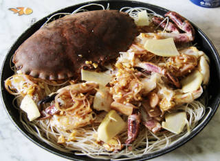 Zodiac Crab Steamed Rice Noodles recipe