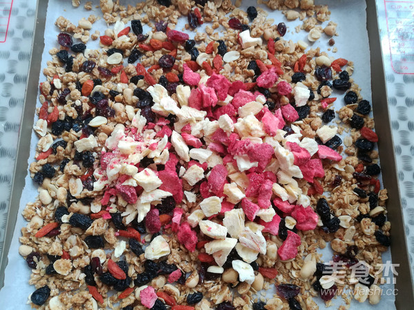 Granola Yogurt Cup recipe