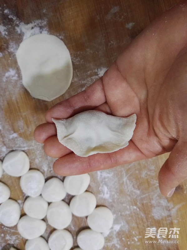 Shepherd's Purse and Egg Dumplings recipe