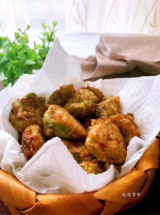 Deep-fried Shredded Carrot Meatballs