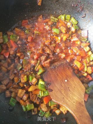 Stir-fried Diced Pork with Soy Sauce recipe