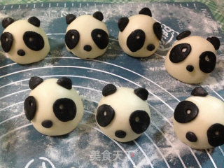 Panda Custard Bun-with Oil-free Custard Filling recipe