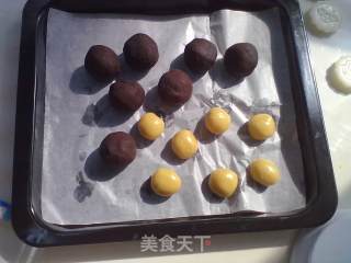 24 Pictures Process Xiangjie ~ ~ Mid-autumn Festival Preheating-[cantonese-style Egg Yolk Bean Paste Moon Cakes] recipe