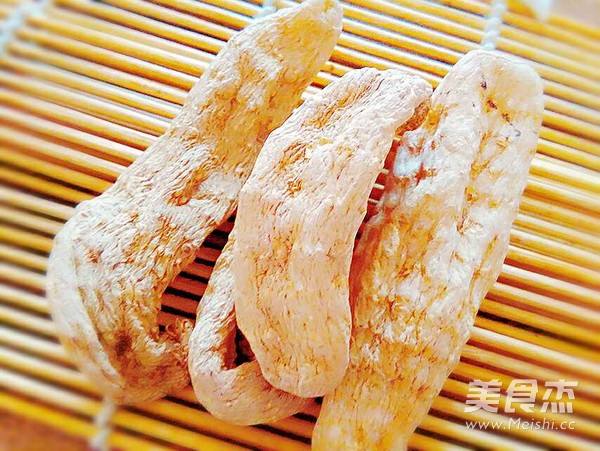 Stewed Fish Head with Wild Tianma recipe