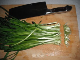 Delicacy-thousands of Fried Pork with Leeks recipe