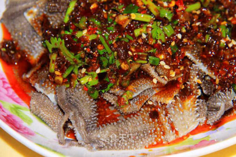 Hairy Tripe with Red Oil (spicy and Spicy Beef White Leaf)