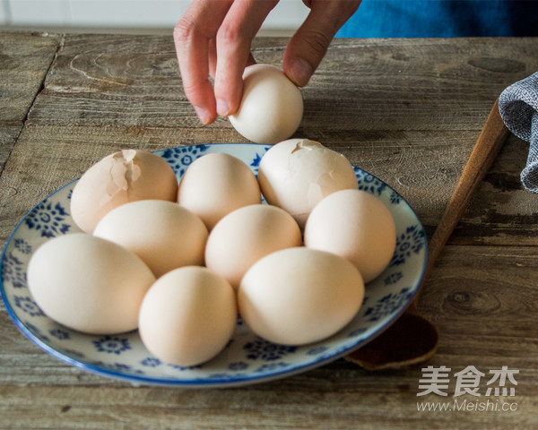 Lixia Must Eat Five-spice Tea Eggs recipe