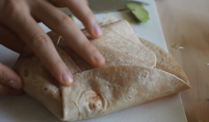 Large-capacity Burrito (imitation Crunchwrap Supreme) recipe