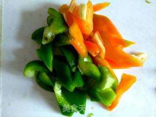 Stir-fried Bacon with Cabbage and Pepper recipe