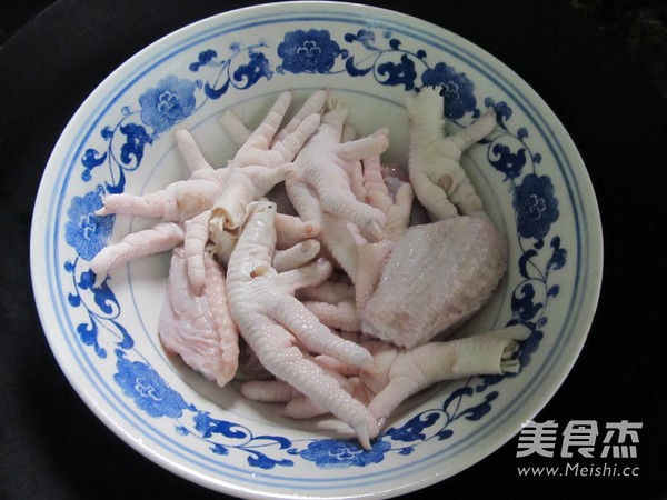 Marinated Chicken Feet recipe