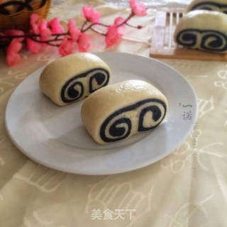 Two-color Wishful Steamed Buns recipe