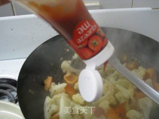 Tomato Braised Cauliflower recipe