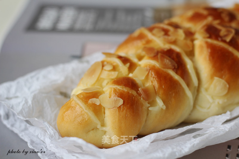 Almond Braided Bread (soup Type, Once Fermented) recipe