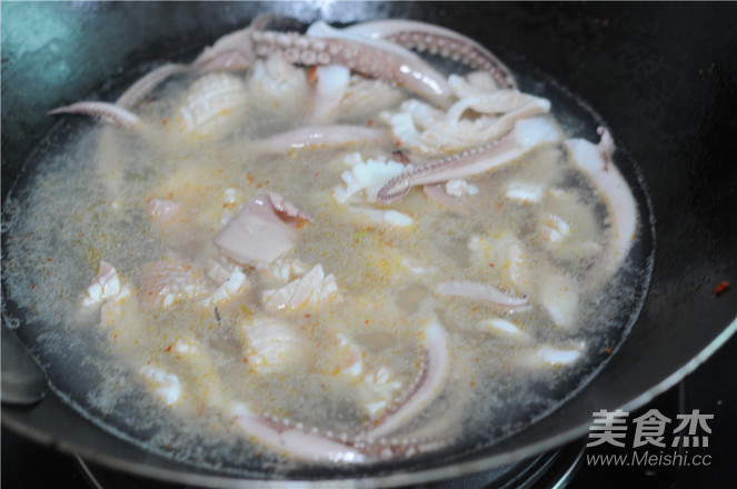 Sauce-flavored Squid recipe