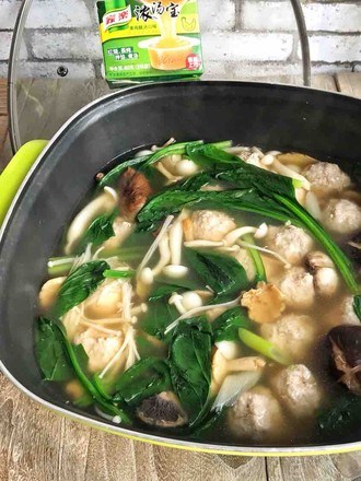 Mushroom Meatball Hot Pot recipe