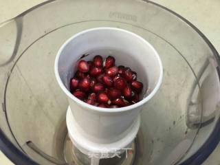 Freshly Squeezed Pomegranate Juice recipe