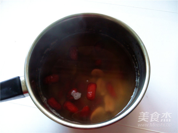 The Best Drink for Nourishing Stomach and Body Warm in Autumn and Winter--ginger Jujube Milk Tea recipe