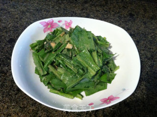 Lettuce with Tahini Sauce recipe