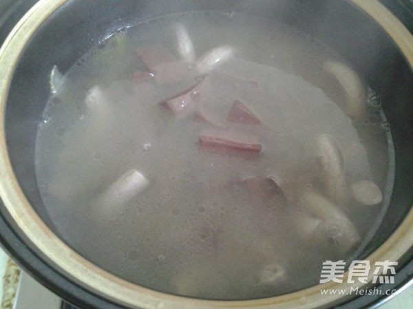 Small Intestine Pork Blood Soup recipe