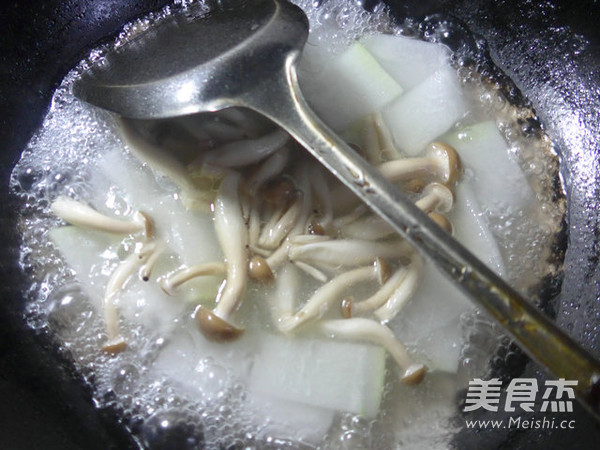 Crab Mushroom and Winter Melon Soup recipe