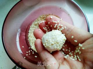 Crispy Sesame Ball recipe