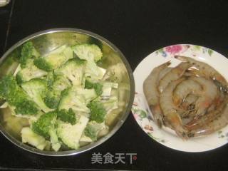 Stir-fried White Shrimp with Broccoli recipe