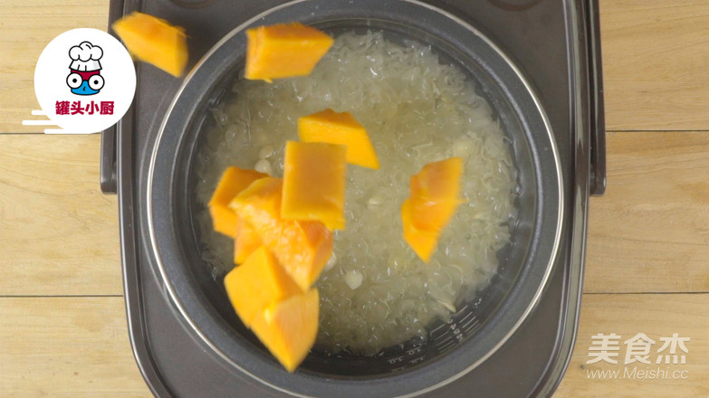 Rice Cooker Tremella Stewed Papaya recipe