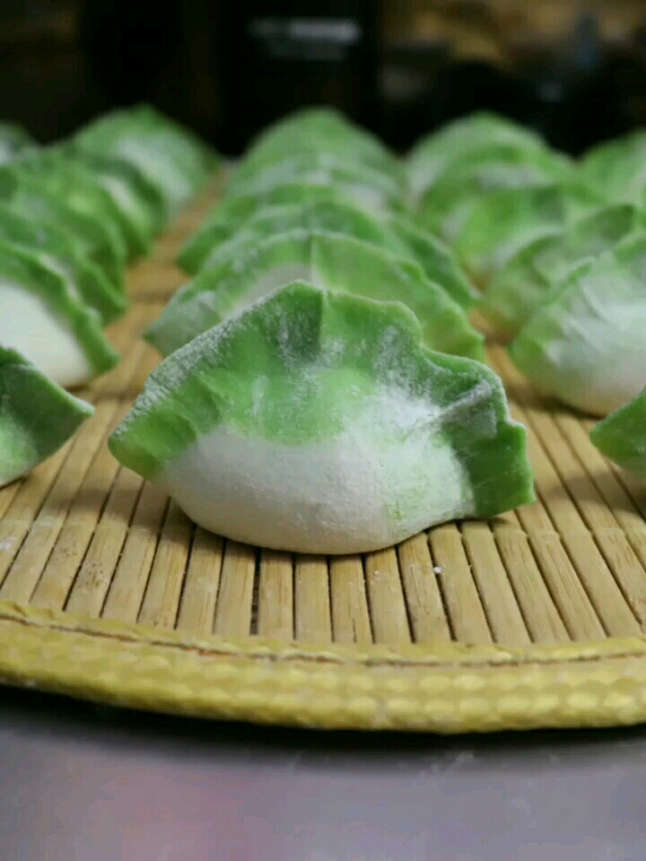 "bai Cai" Cabbage Dumplings recipe