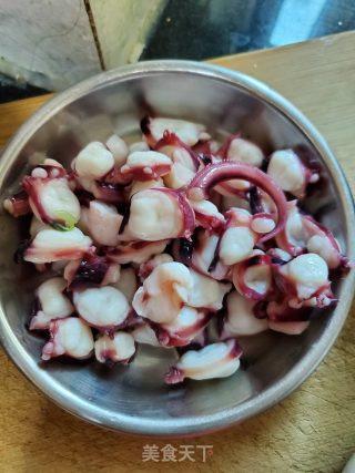 Fried Edamame with Octopus Feet recipe