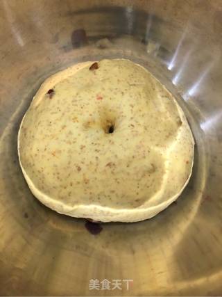 #四sessionito is A Love to Eat Festival#high-fiber Goji Berry Cheese Honey Bean Soft European Buns recipe