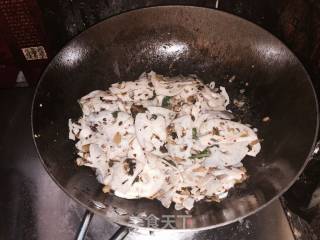 Sauerkraut Lotus Root Slices recipe