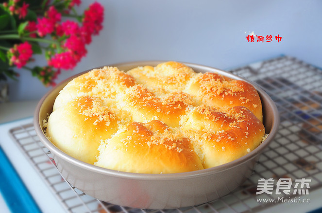 Crispy Coconut Buns recipe