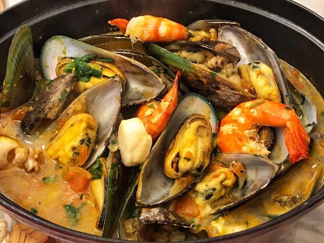 Fresh! Shrimp Soup Boiled Mussels recipe