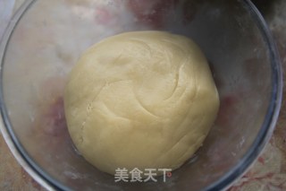 Cantonese-style Sugar-free Five-nut Mooncakes recipe