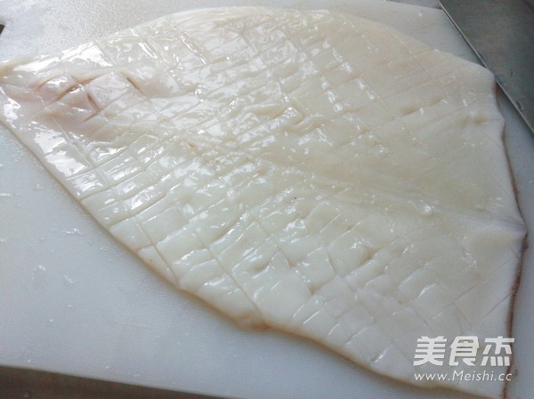 Spicy Fried Squid Roll recipe