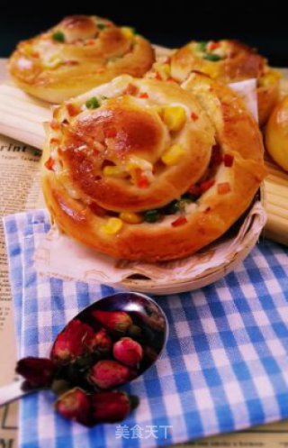Ham and Vegetable Bread-winners of Lezhong Colorful Summer Baking Competition recipe