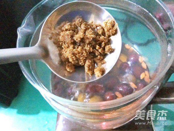 Longan, Wolfberry and Red Date Tea recipe