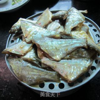 Garlic Fish with Black Beans recipe