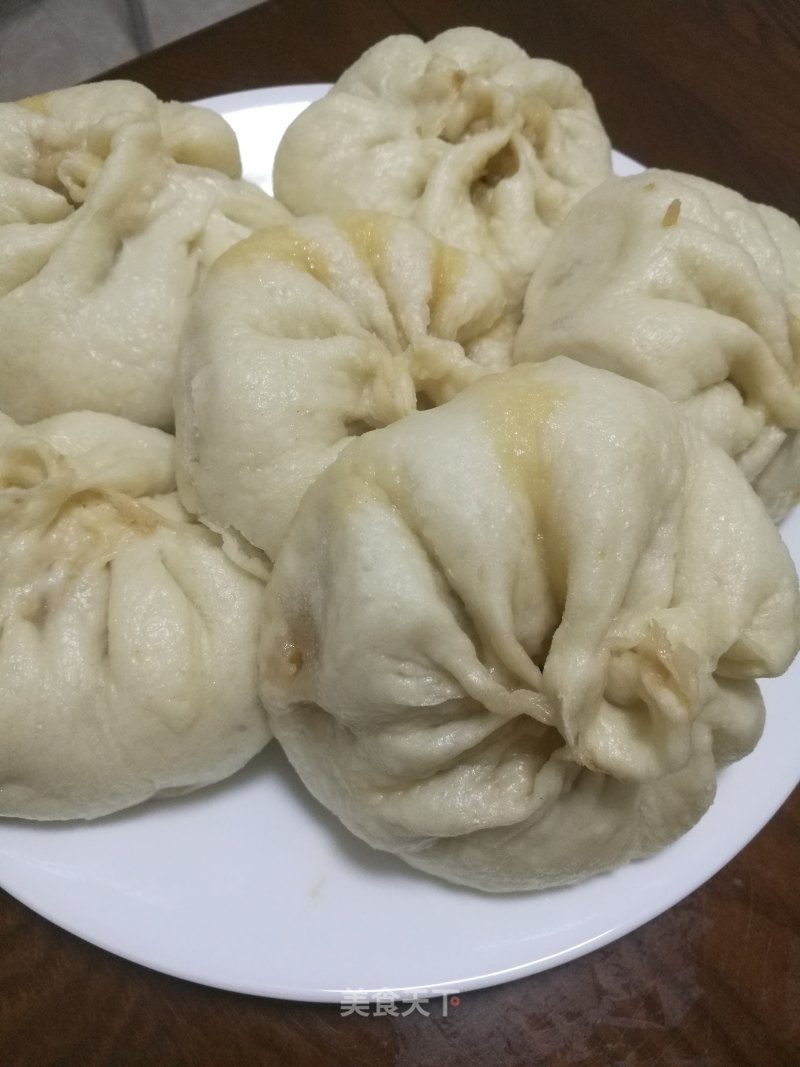 Pork and Green Onion Buns recipe