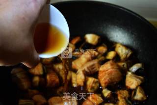 Braised Puffer Fish with Pork Belly recipe